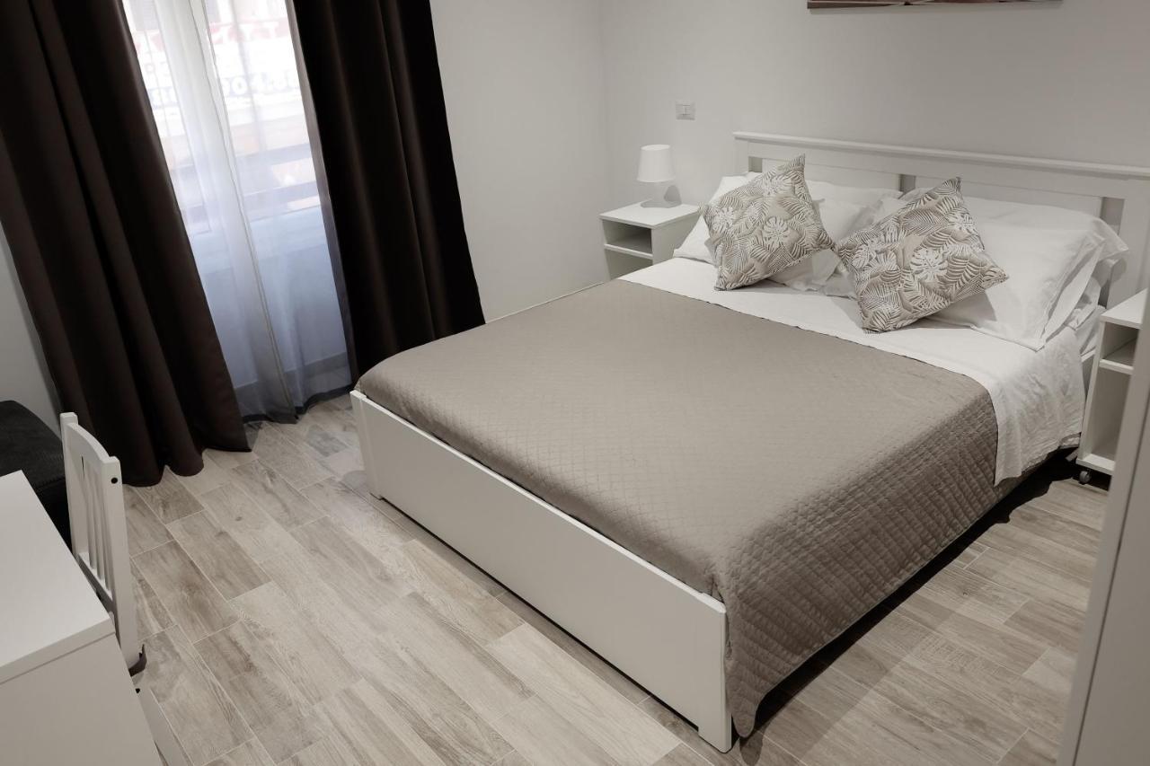 Central Guest House Civitavecchia Eksteriør bilde
